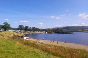 Touring Caravans and Campervans - Llyn Tegid Lake foreshore