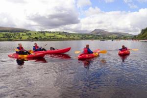 Motorhomes - Water activities on the lake